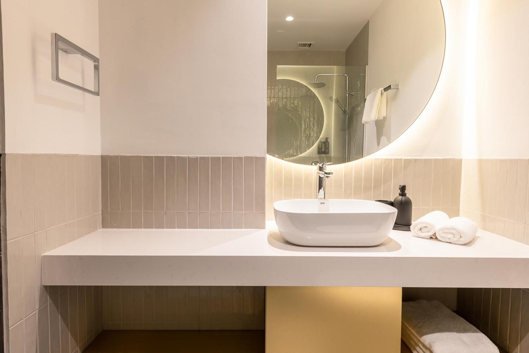 Owen House By Habyt Singapore Exterior photo